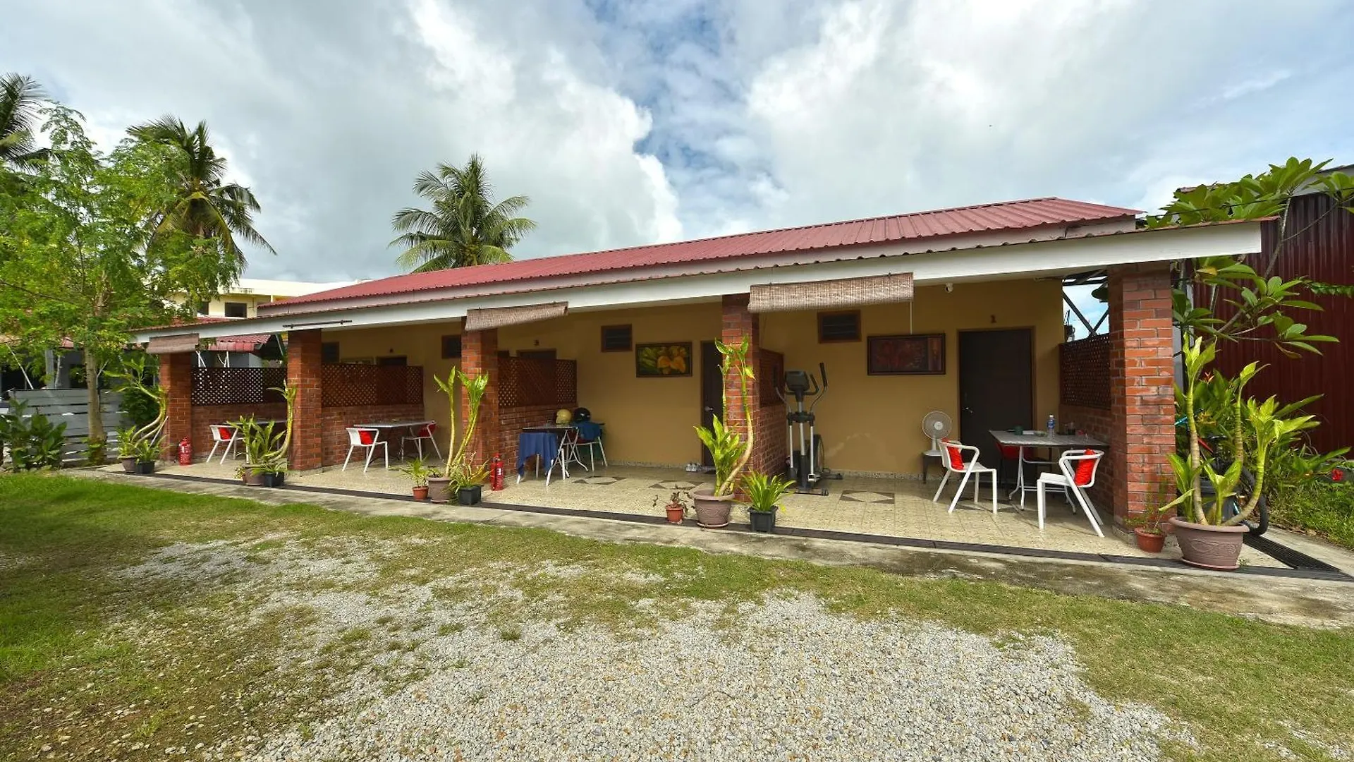 Homestay Oyo Home 90348 Inspire Rooms Langkawi
