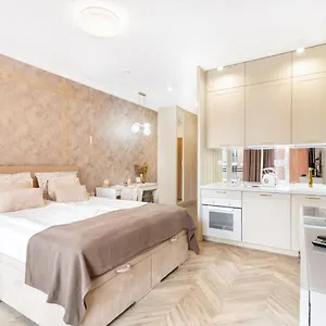 https://apart76-gdask-bastion-waowa.gdanskhotel.org