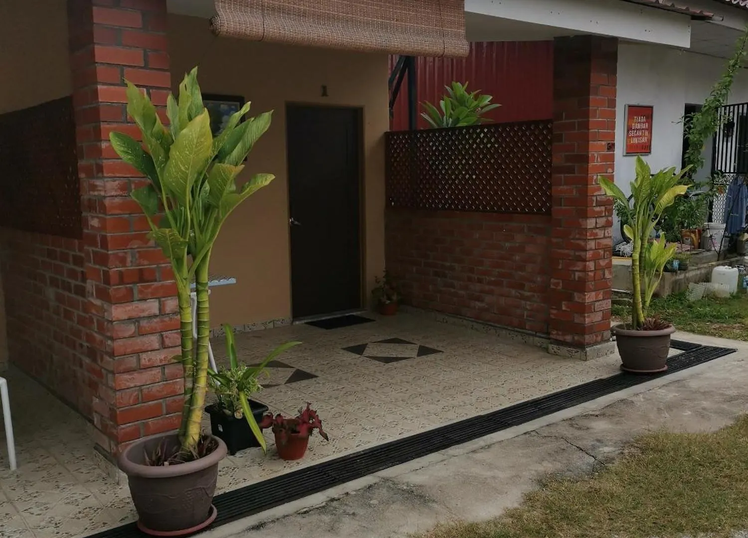 Oyo Home 90348 Inspire Rooms ランカウイ島 ホームステイ